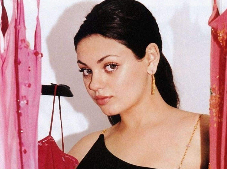 Mila Kunis Desnuda. Foto - 47