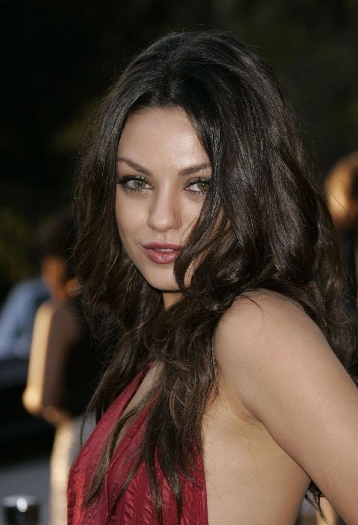 Mila Kunis y sus desnudos hipócritas fotos