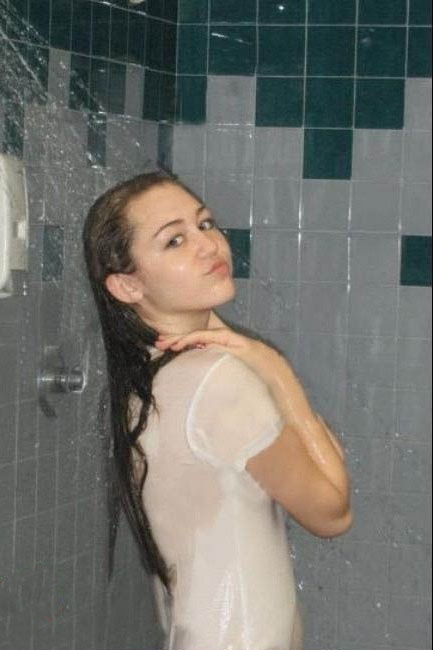 Miley Cyrus Nackt. Foto - 5