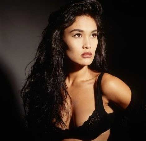 Tia Carrere Nackt. Foto - 18